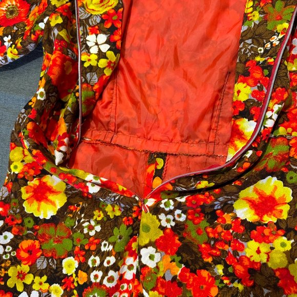 Groovy Floral Velveteen Bold Flower Power Print Lined Mini Dress Size Small - Picture 7 of 13